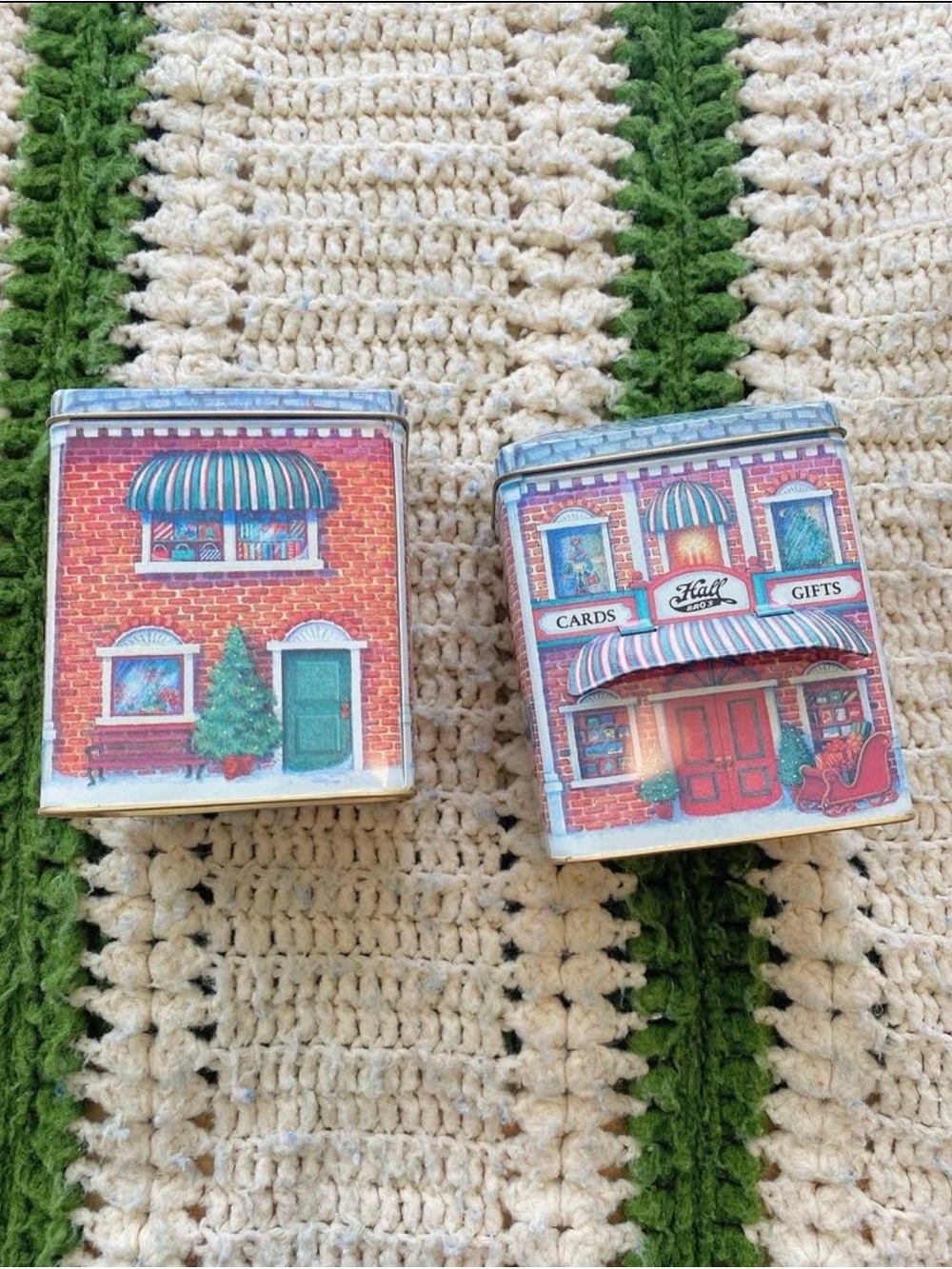 Set of 2 vintage hallmark Christmas tins
